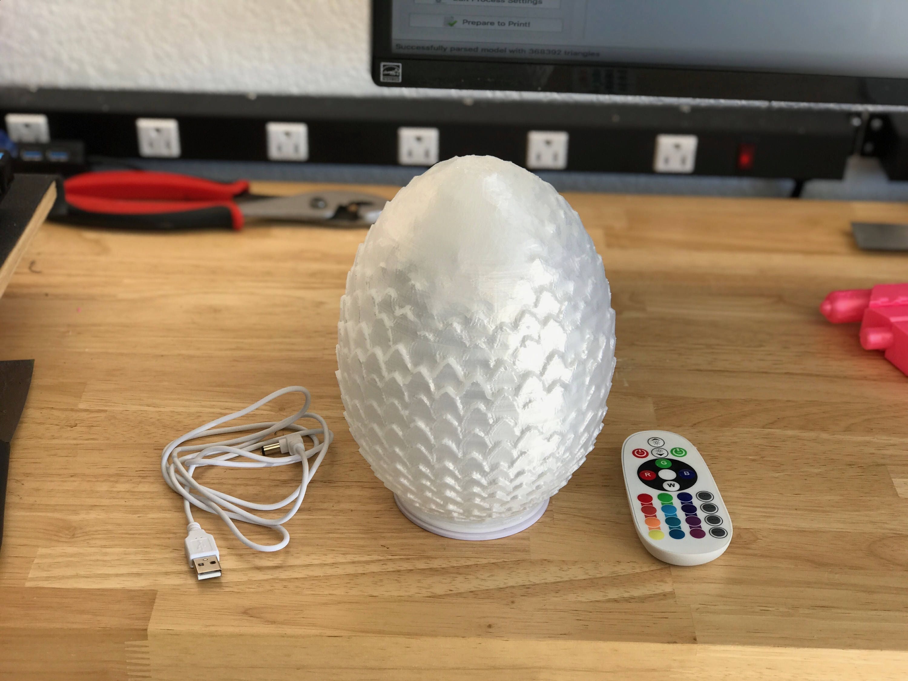 Dragon Egg Lamp - Cordless Rechargeable Remote Controlled - Image 7